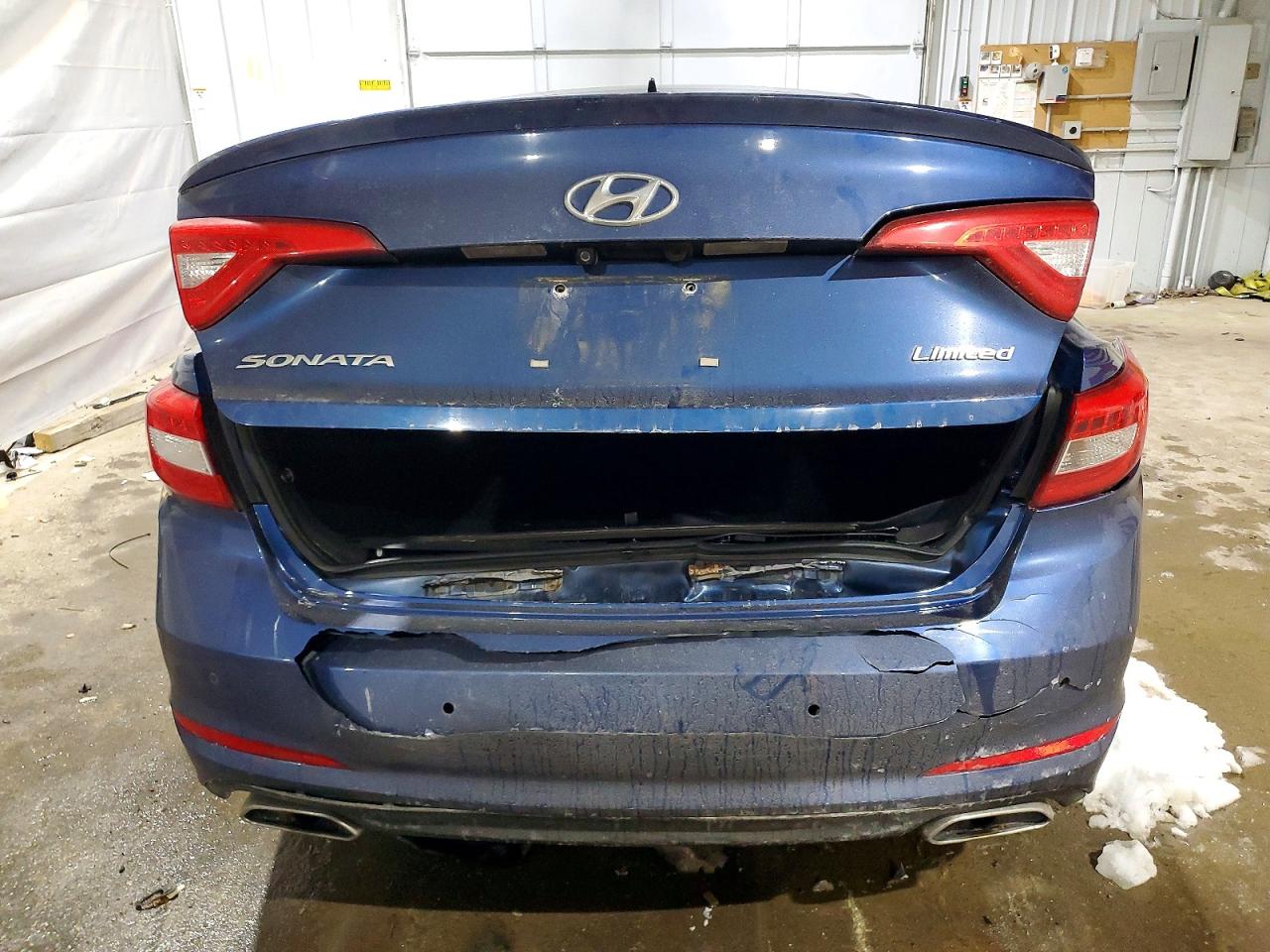 2015 HYUNDAI SONATA photo 11