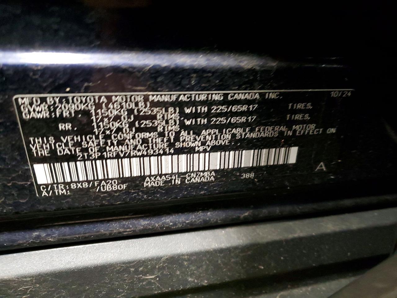 2024 TOYOTA RAV4 XLE photo 13