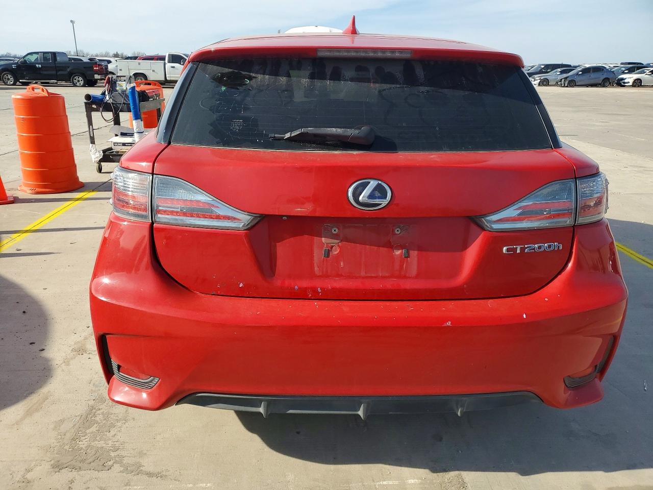 2017 LEXUS CT 200 photo 6