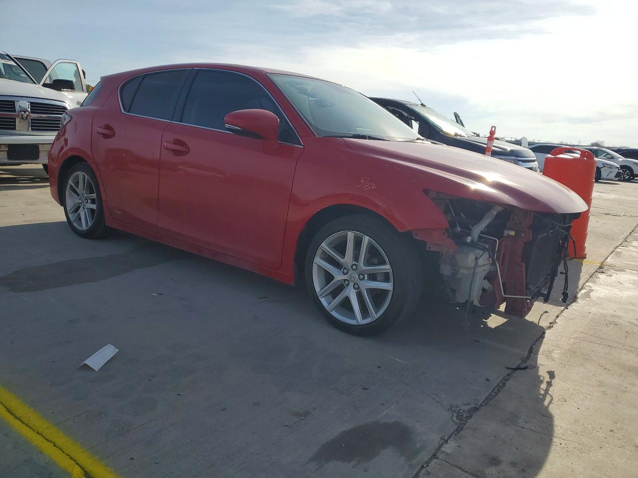 2017 LEXUS CT 200 photo 4