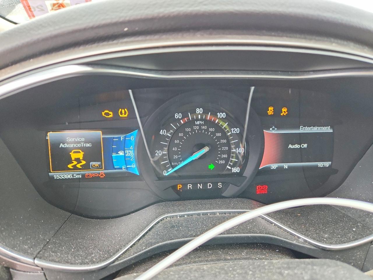 2017 FORD FUSION SE photo 9