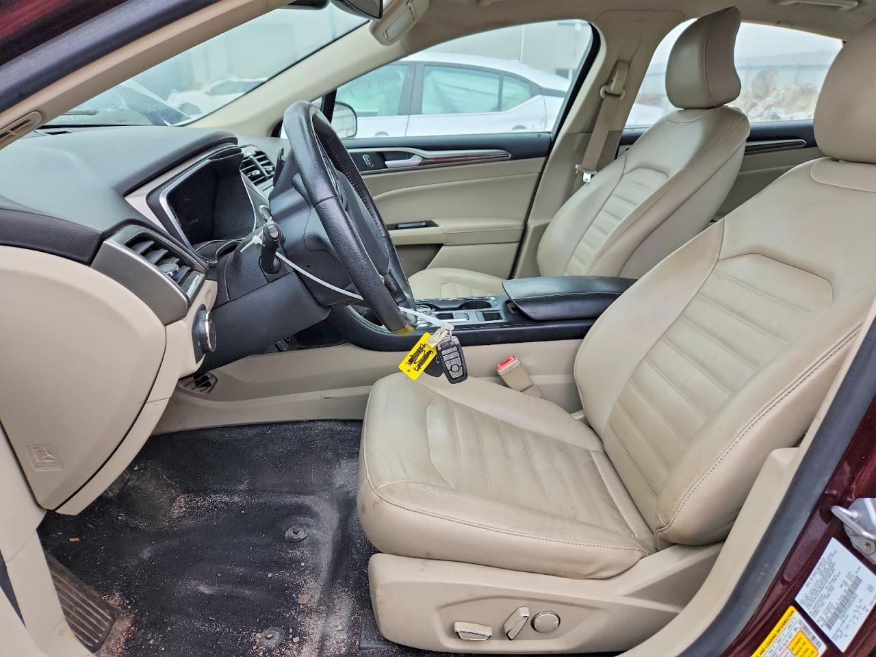 2017 FORD FUSION SE photo 7