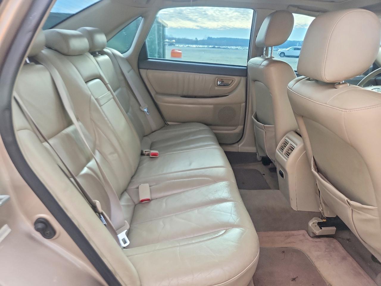 2002 TOYOTA AVALON XL photo 19