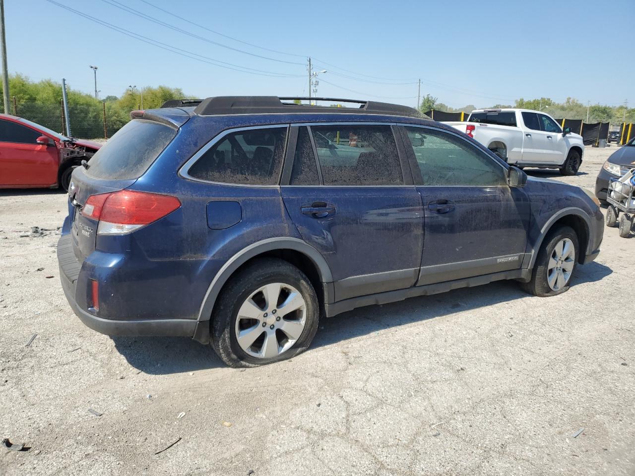 2011 SUBARU OUTBACK photo 5