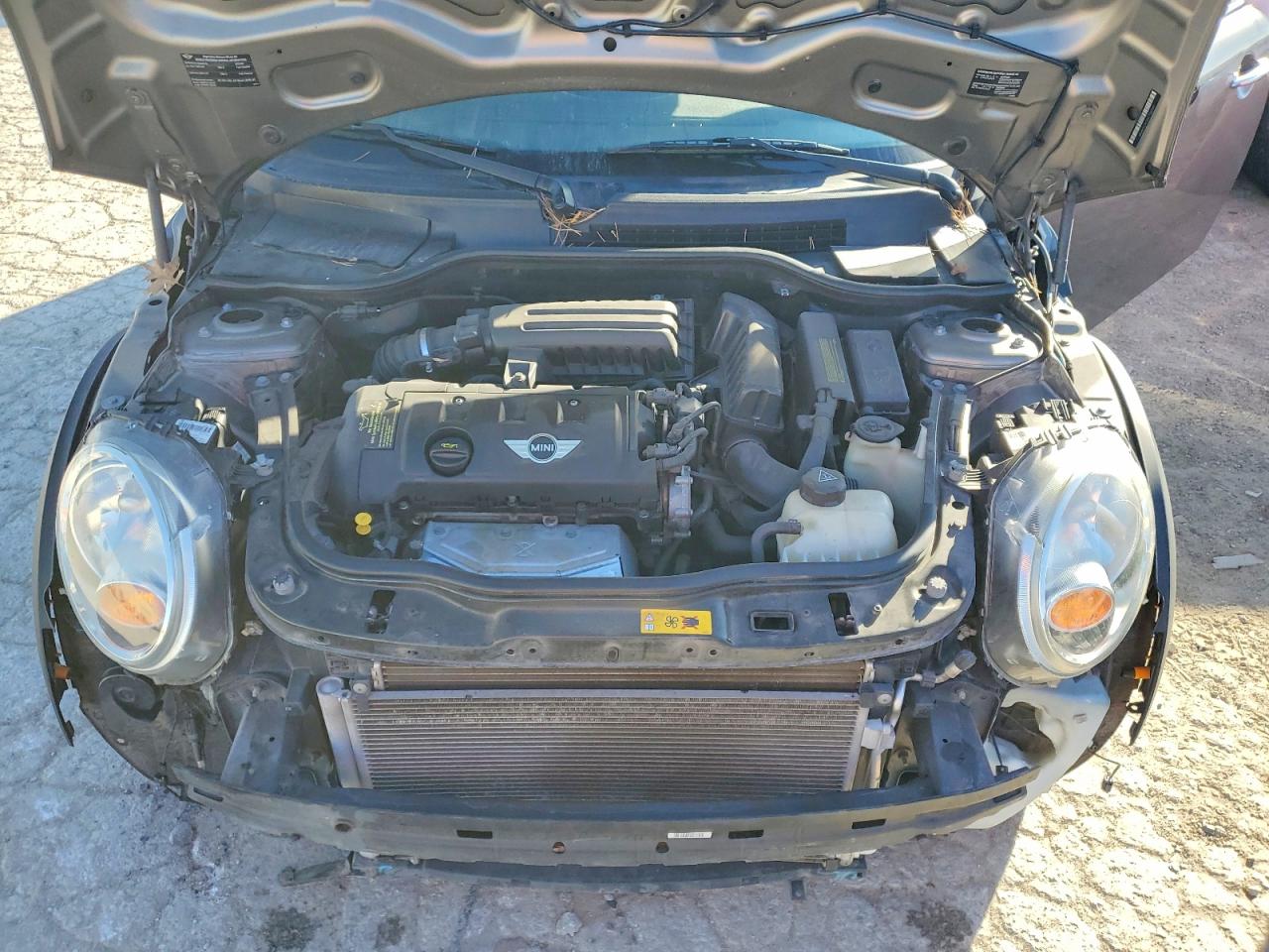 2012 MINI COOPER photo 11