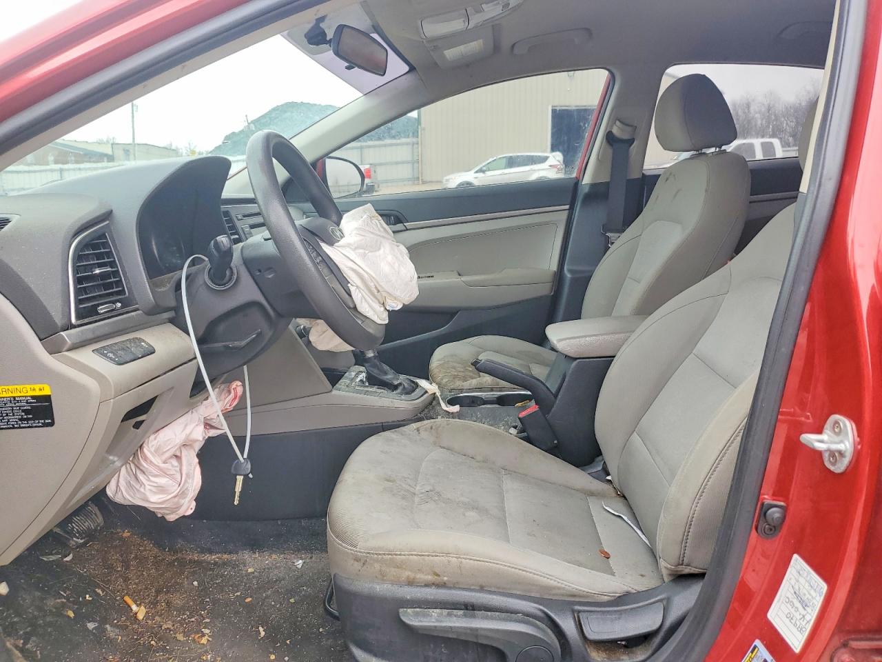 2017 HYUNDAI ELANTRA SE photo 7