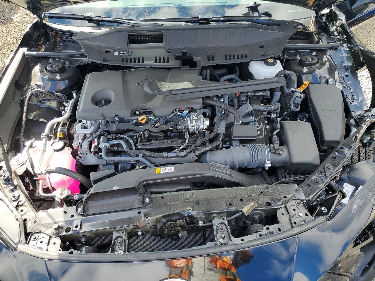 2025 TOYOTA CAMRY SE photo 11