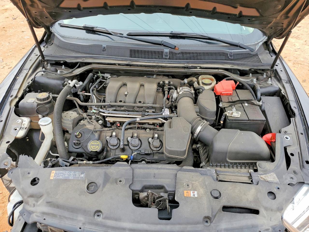 2016 FORD TAURUS SE photo 11