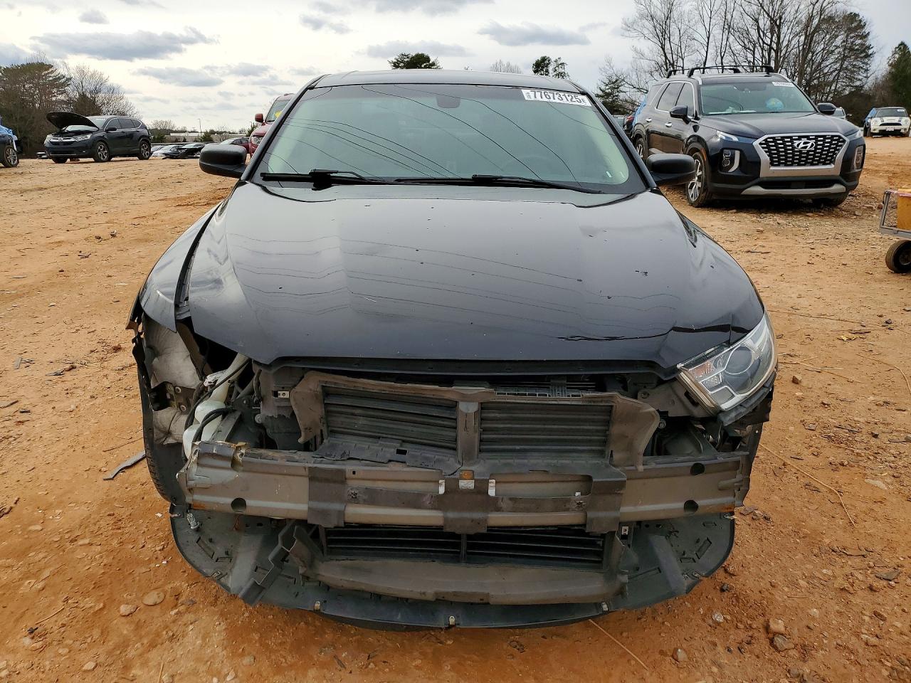 2016 FORD TAURUS SE photo 5