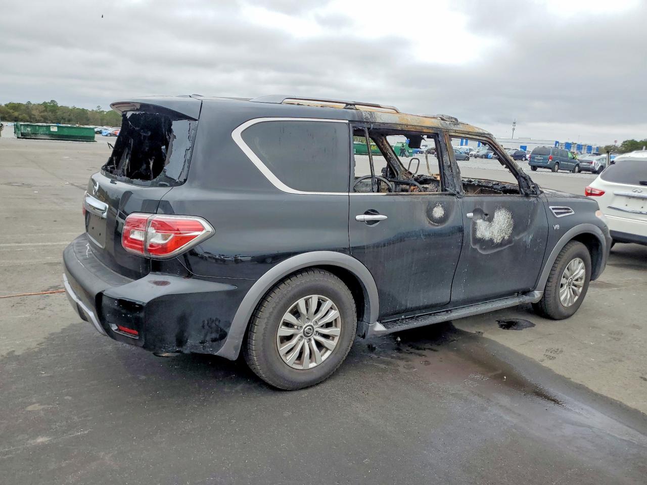 2020 NISSAN ARMADA SV photo 5