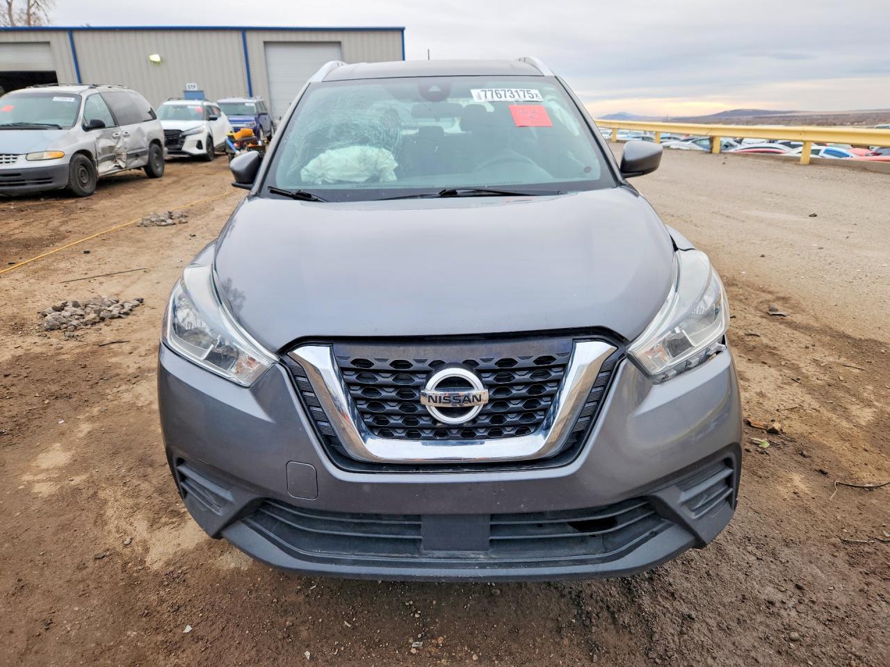 2020 NISSAN KICKS SV photo 9