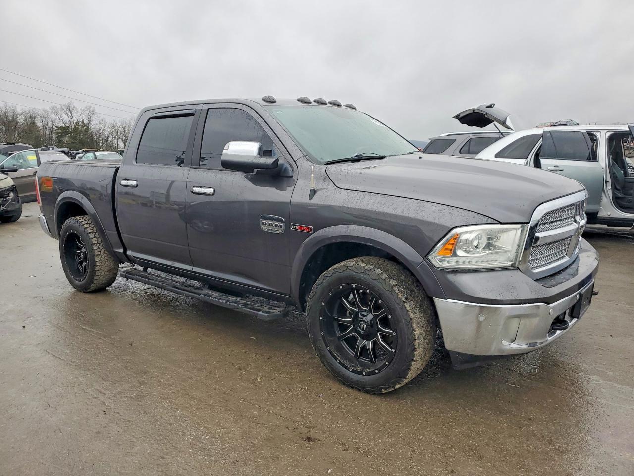 2016 RAM 1500 LONGHORN photo 4