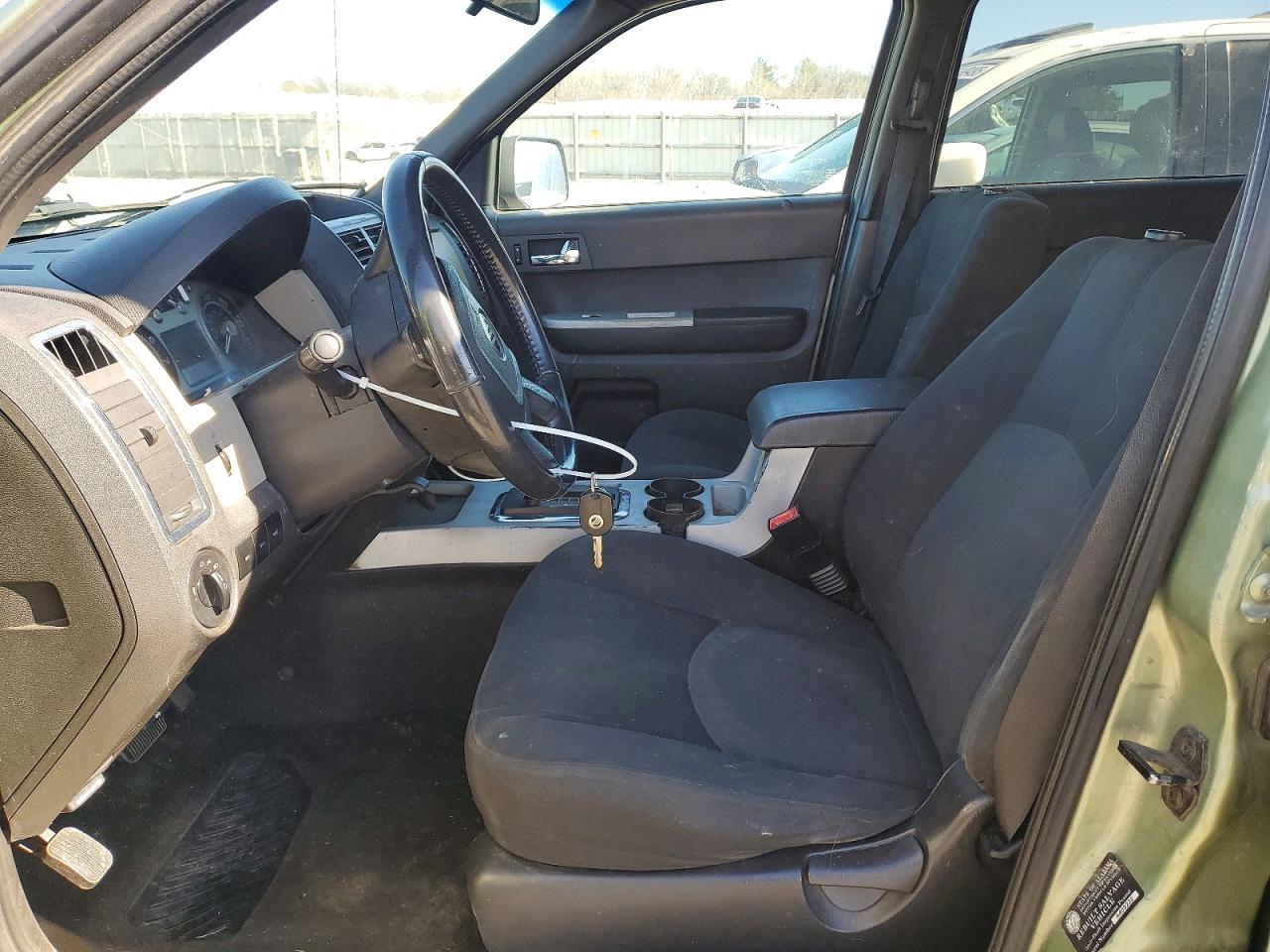 2008 MERCURY MARINER photo 13