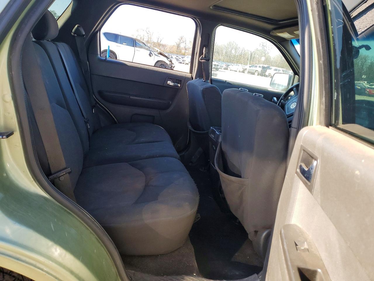 2008 MERCURY MARINER photo 21