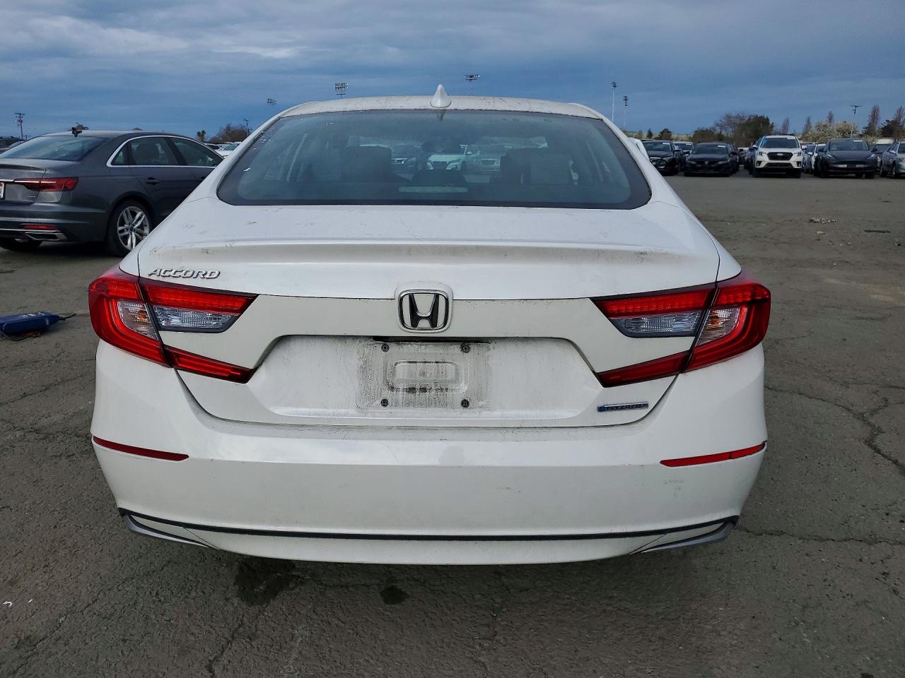 2020 HONDA ACCORD HYBRID photo 11
