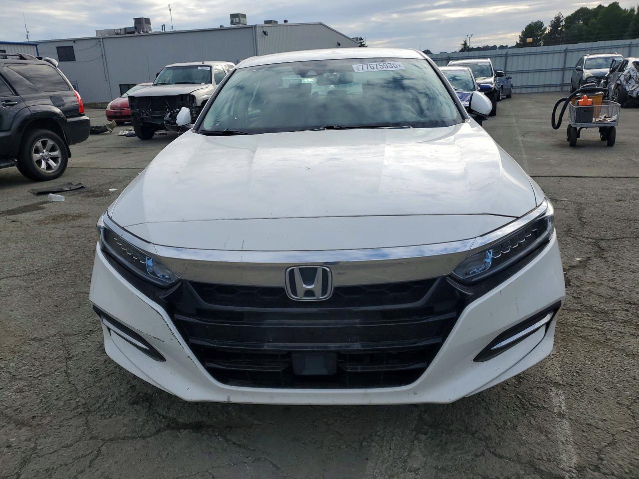 2020 HONDA ACCORD HYBRID photo 9