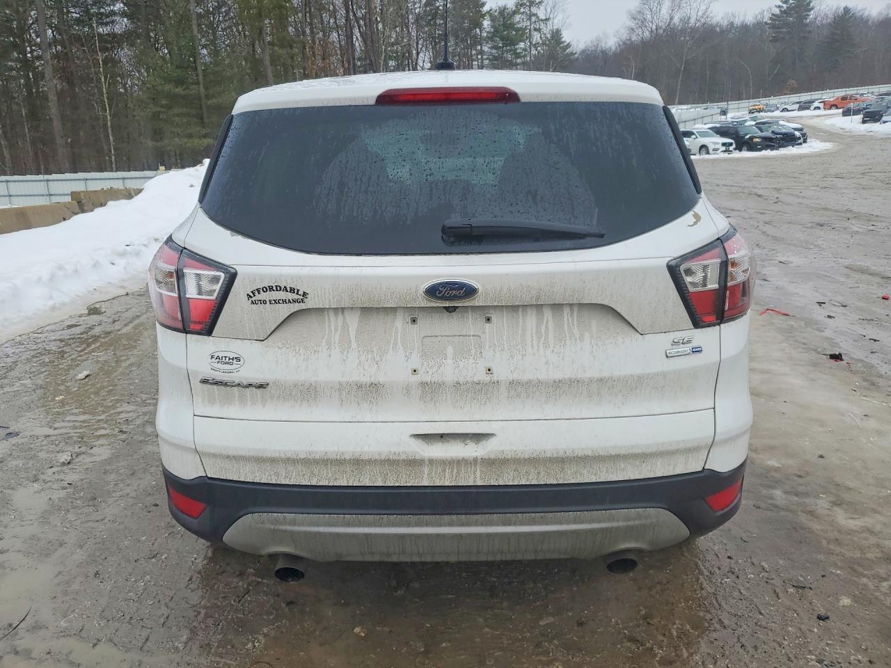 2017 FORD ESCAPE SE photo 6