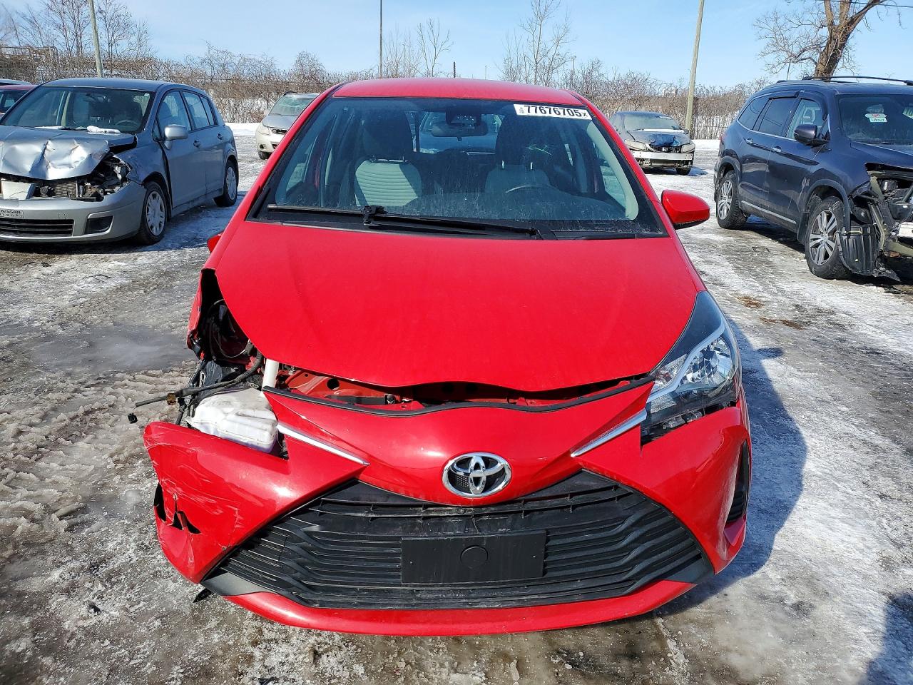 2018 TOYOTA YARIS photo 5