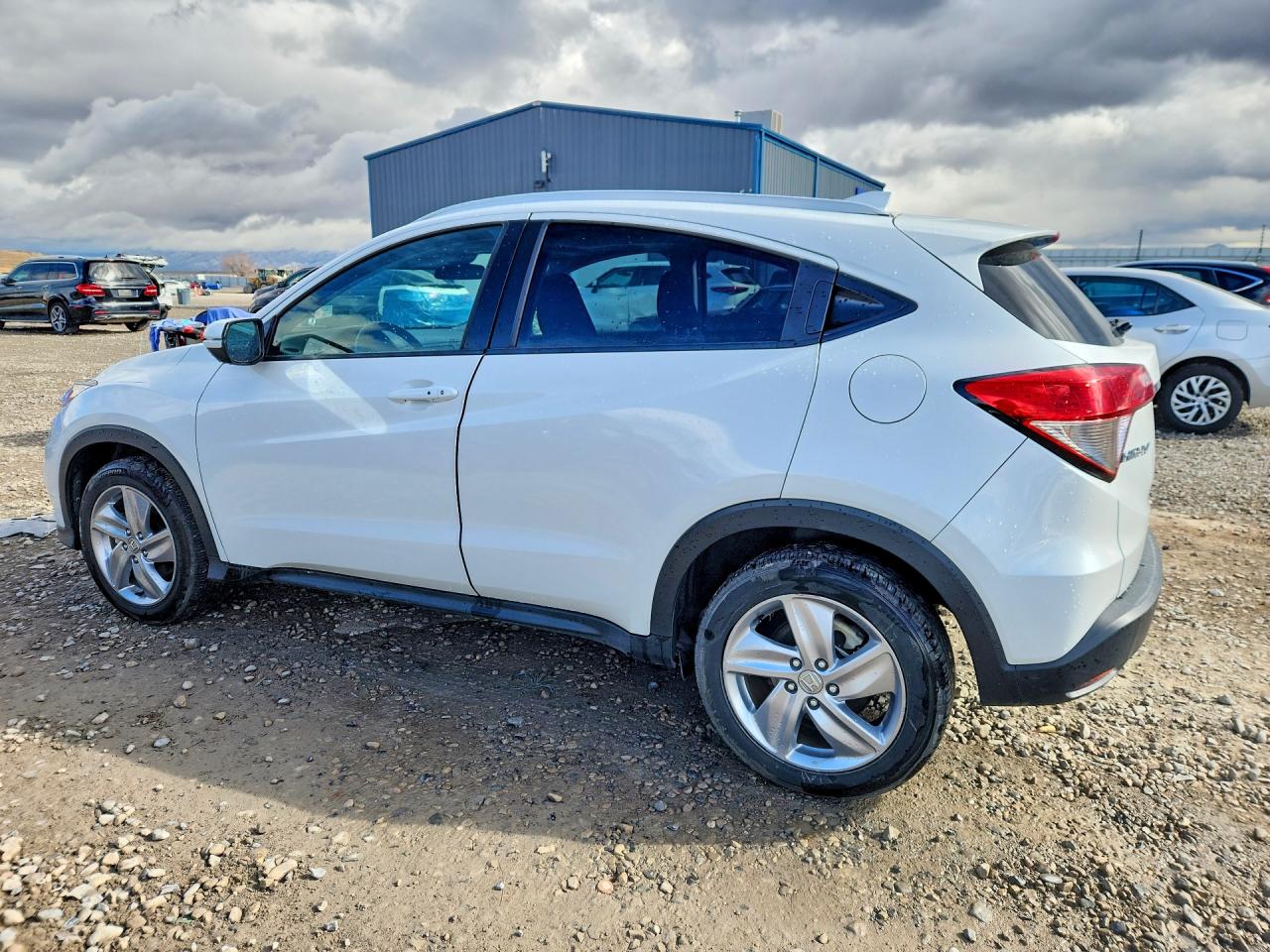 2019 HONDA HR-V EX photo 3