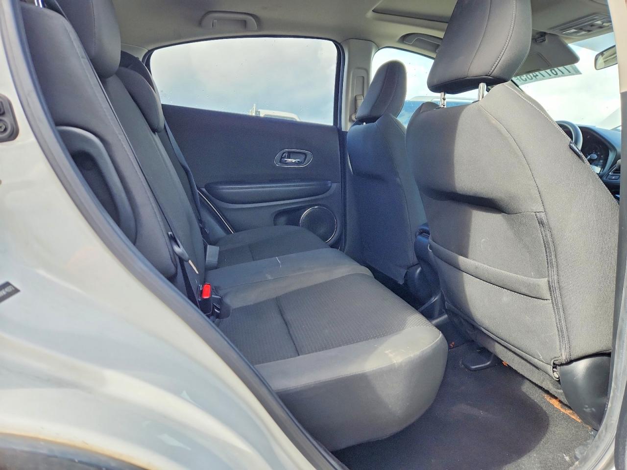2019 HONDA HR-V EX photo 19