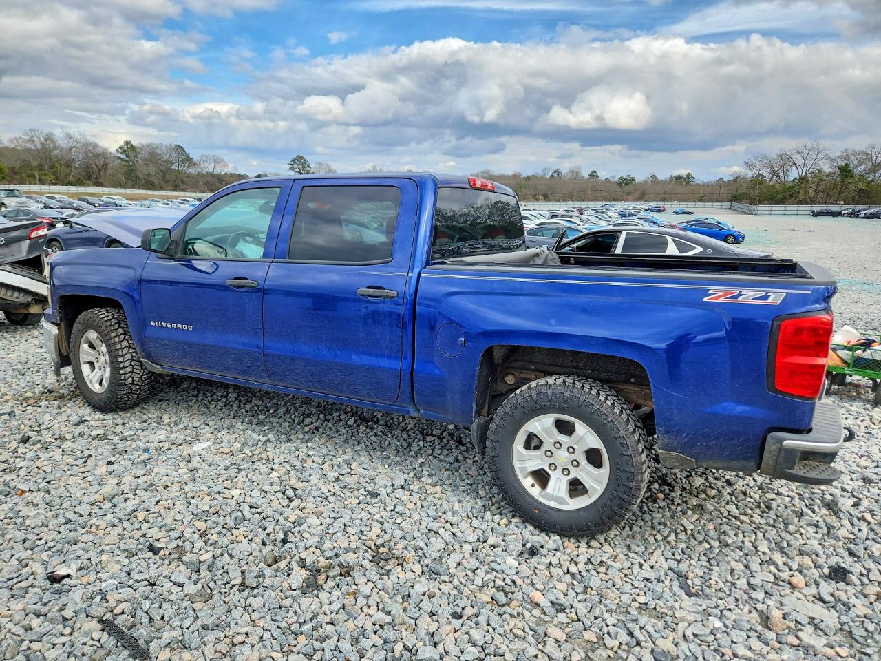 2014 CHEVROLET SILVERADO C1500 LT photo 3
