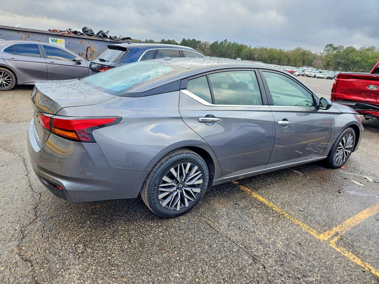 2025 NISSAN ALTIMA SV photo 3