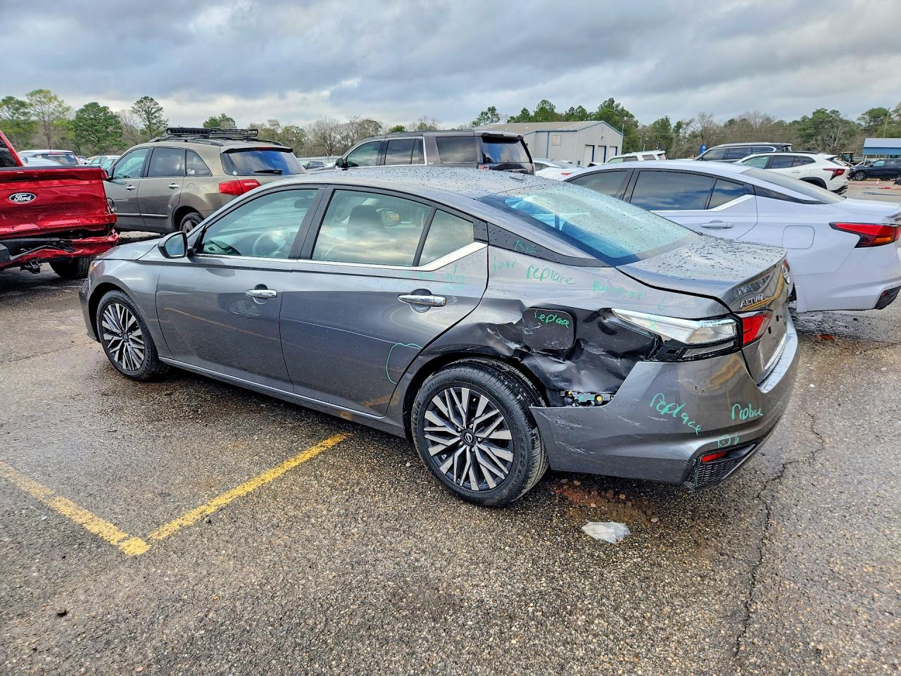 2025 NISSAN ALTIMA SV photo 2