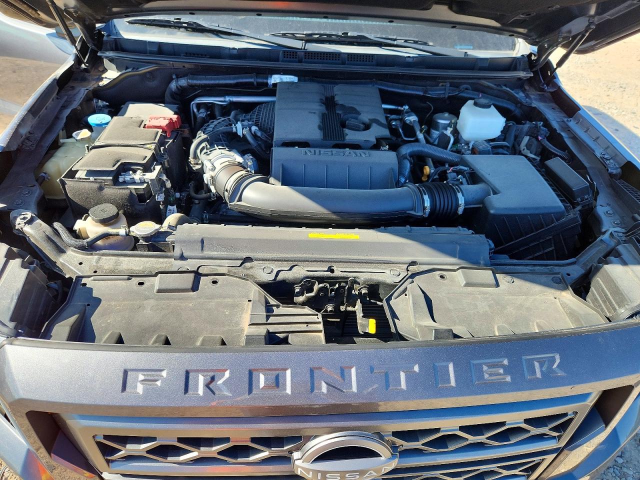2024 NISSAN FRONTIER SV photo 31