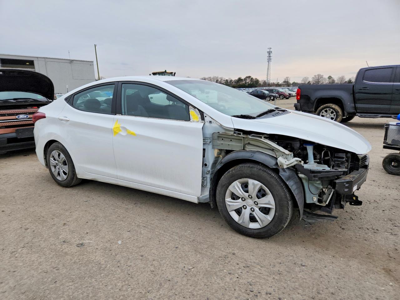 2016 HYUNDAI ELANTRA SE photo 10