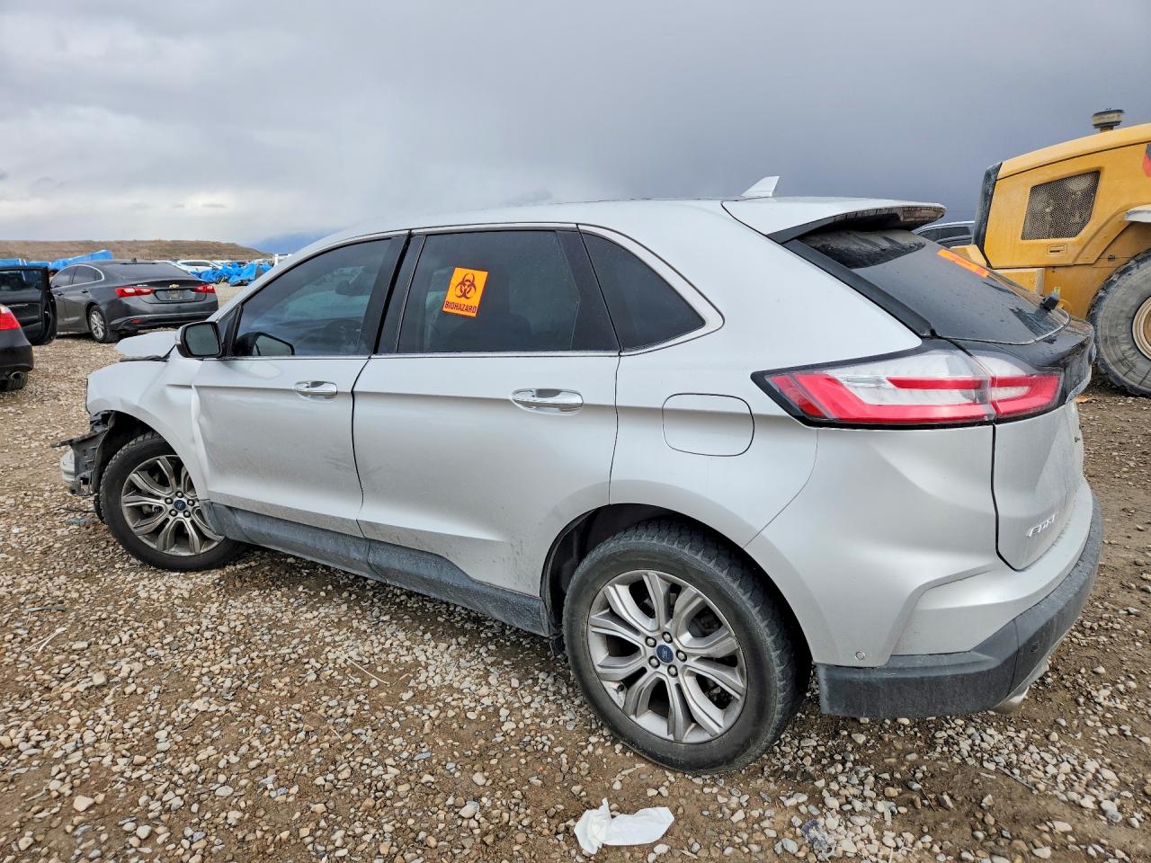 2019 FORD EDGE TITANIUM photo 3