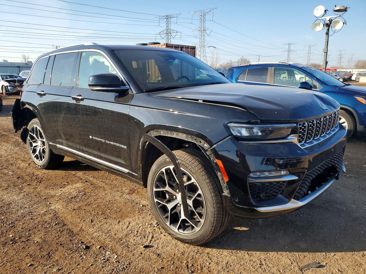 2023 JEEP GRAND CHEROKEE SUMMIT 4XE photo 7