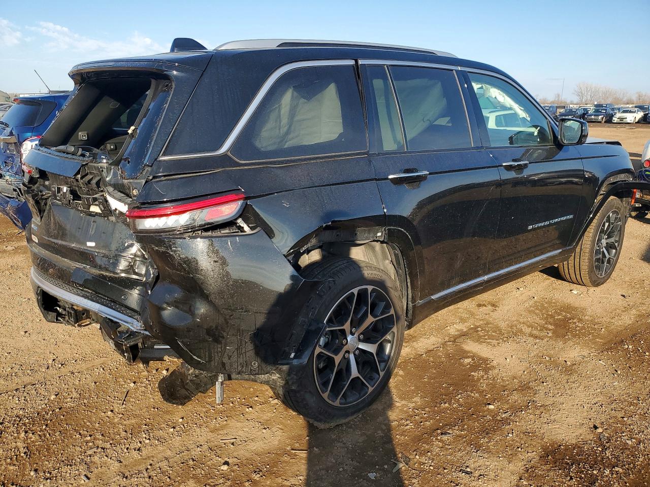 2023 JEEP GRAND CHEROKEE SUMMIT 4XE photo 5