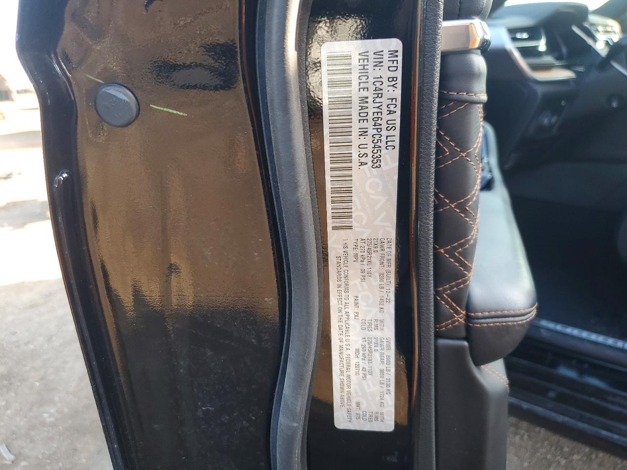 2023 JEEP GRAND CHEROKEE SUMMIT 4XE photo 23