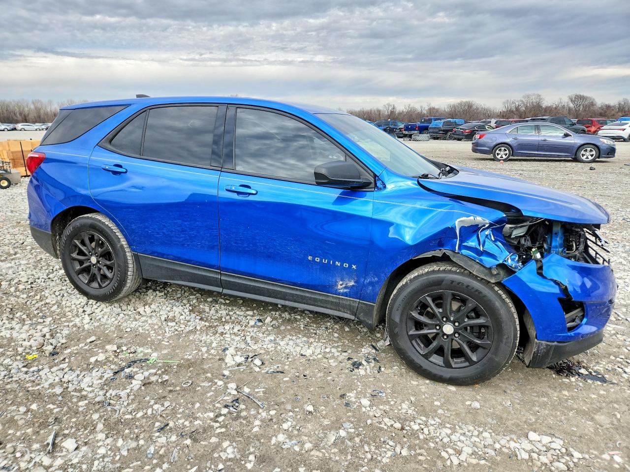 2019 CHEVROLET EQUINOX LS photo 4