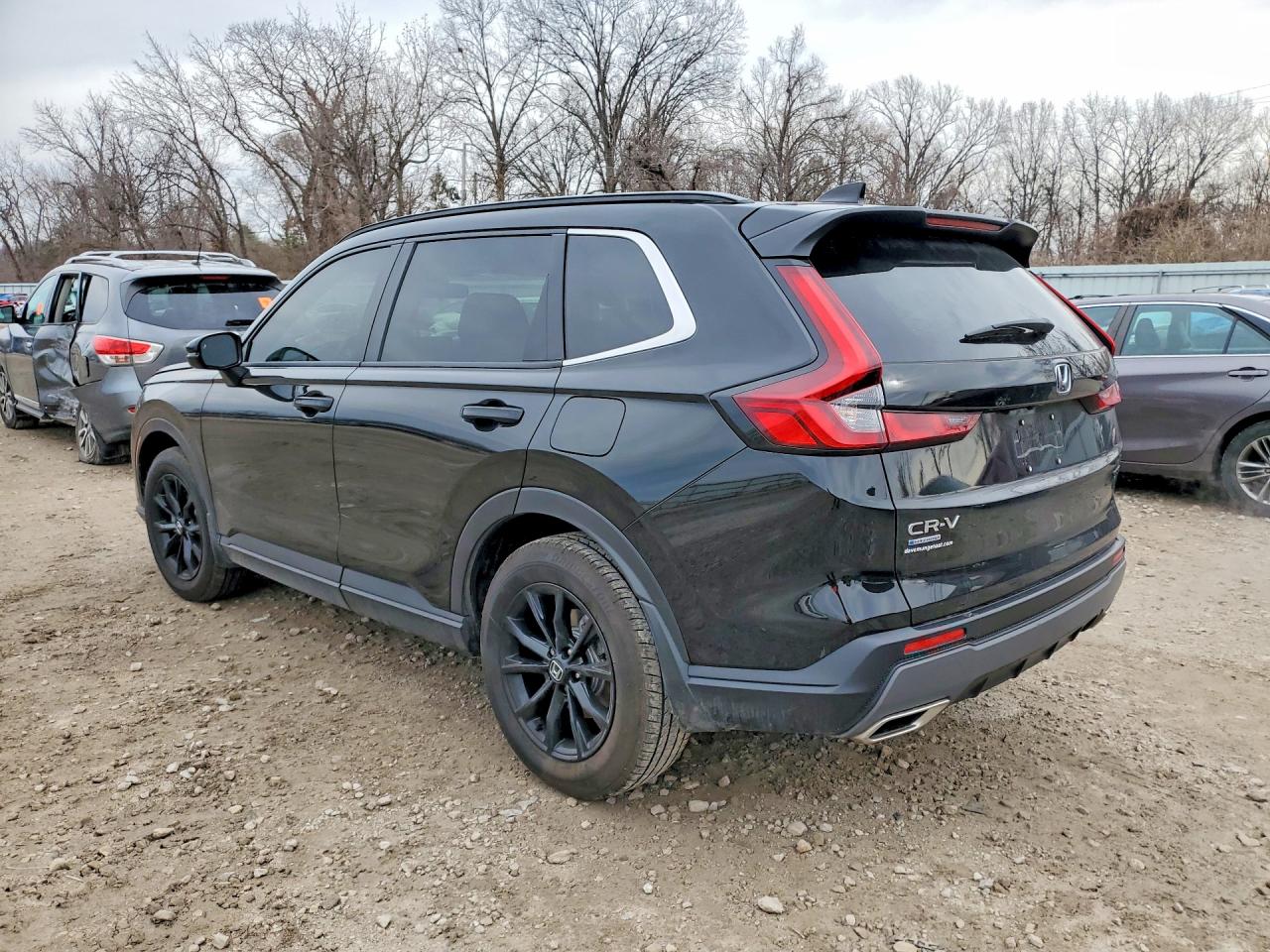 2025 HONDA CR-V SPORT photo 2