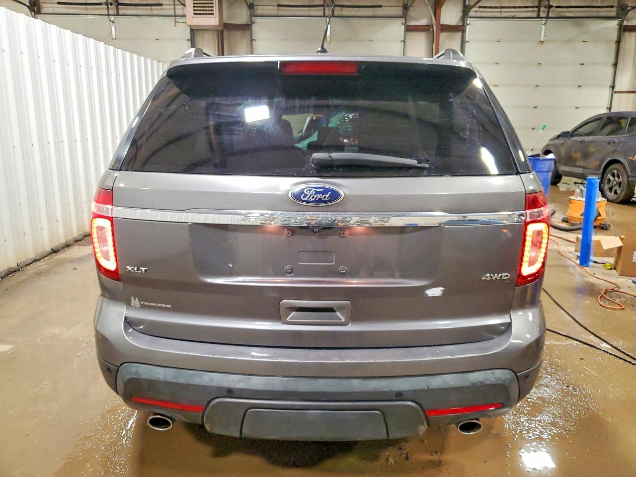 2014 FORD EXPLORER XLT photo 11