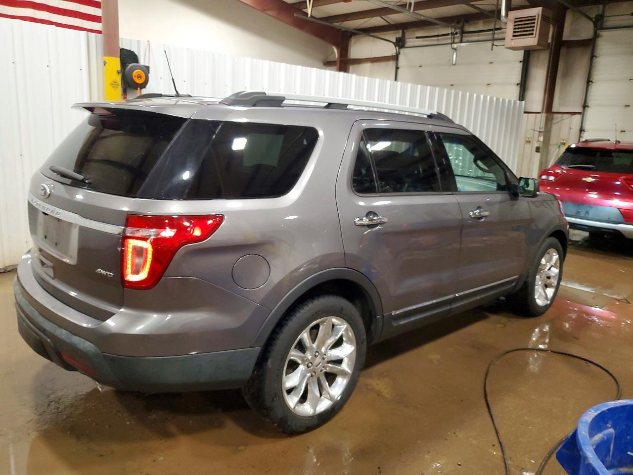 2014 FORD EXPLORER XLT photo 5