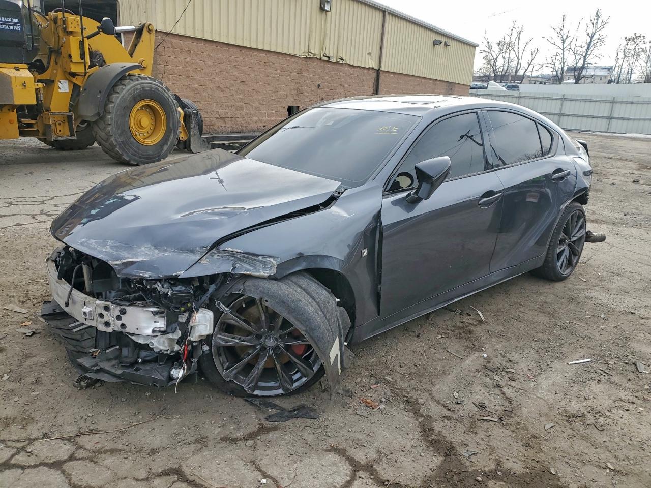 2022 LEXUS IS