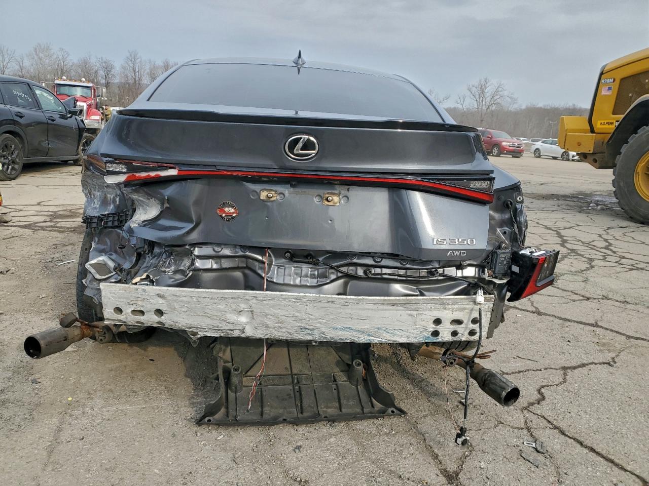 2022 LEXUS IS 350 F SPORT photo 6