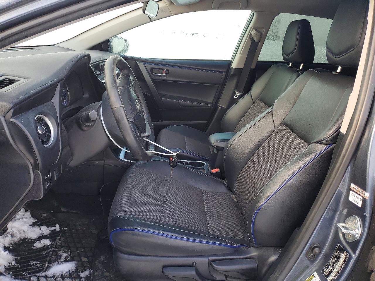 2018 TOYOTA COROLLA L photo 7