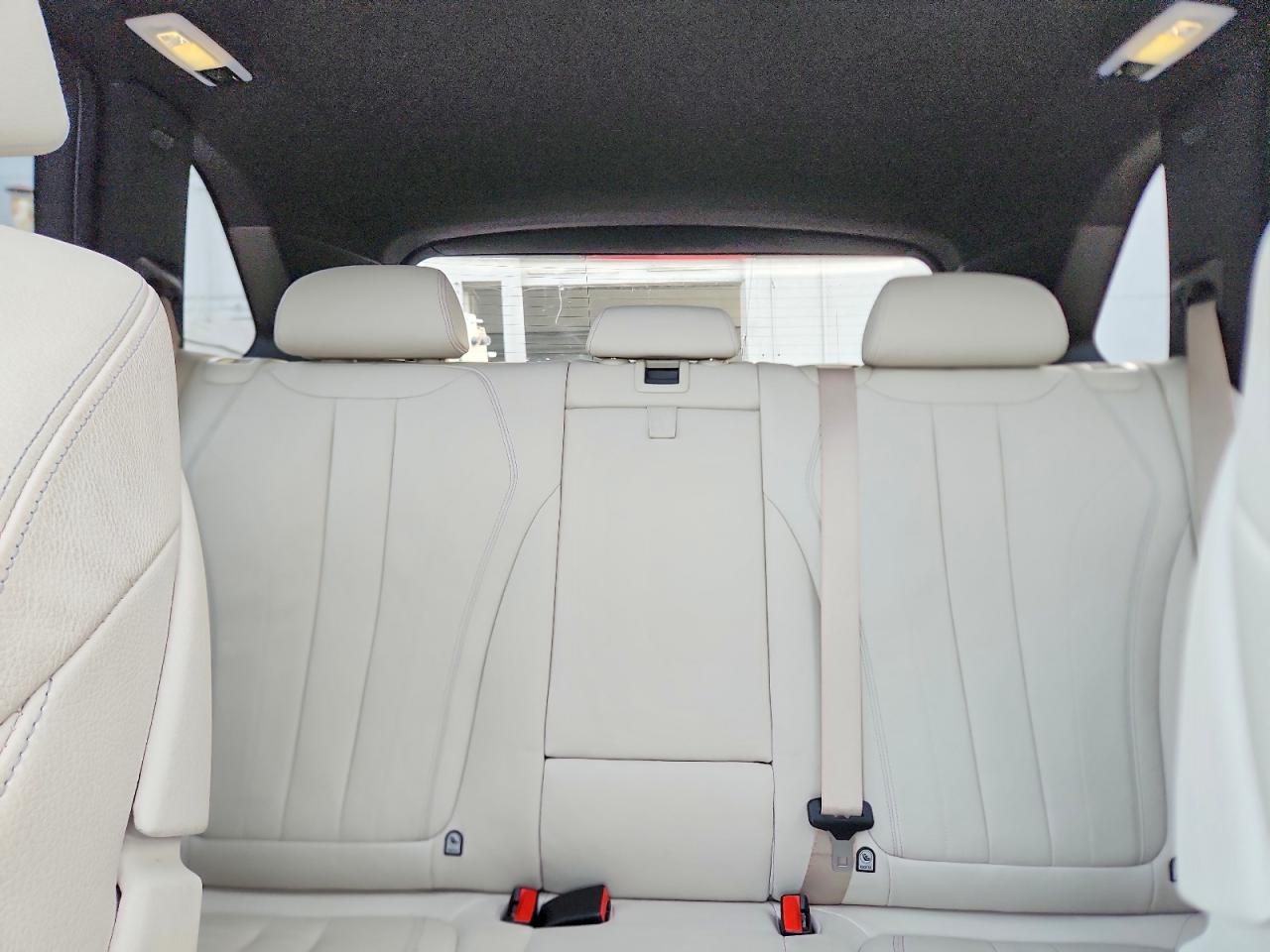 2015 BMW X5 XDRIVE35D photo 19