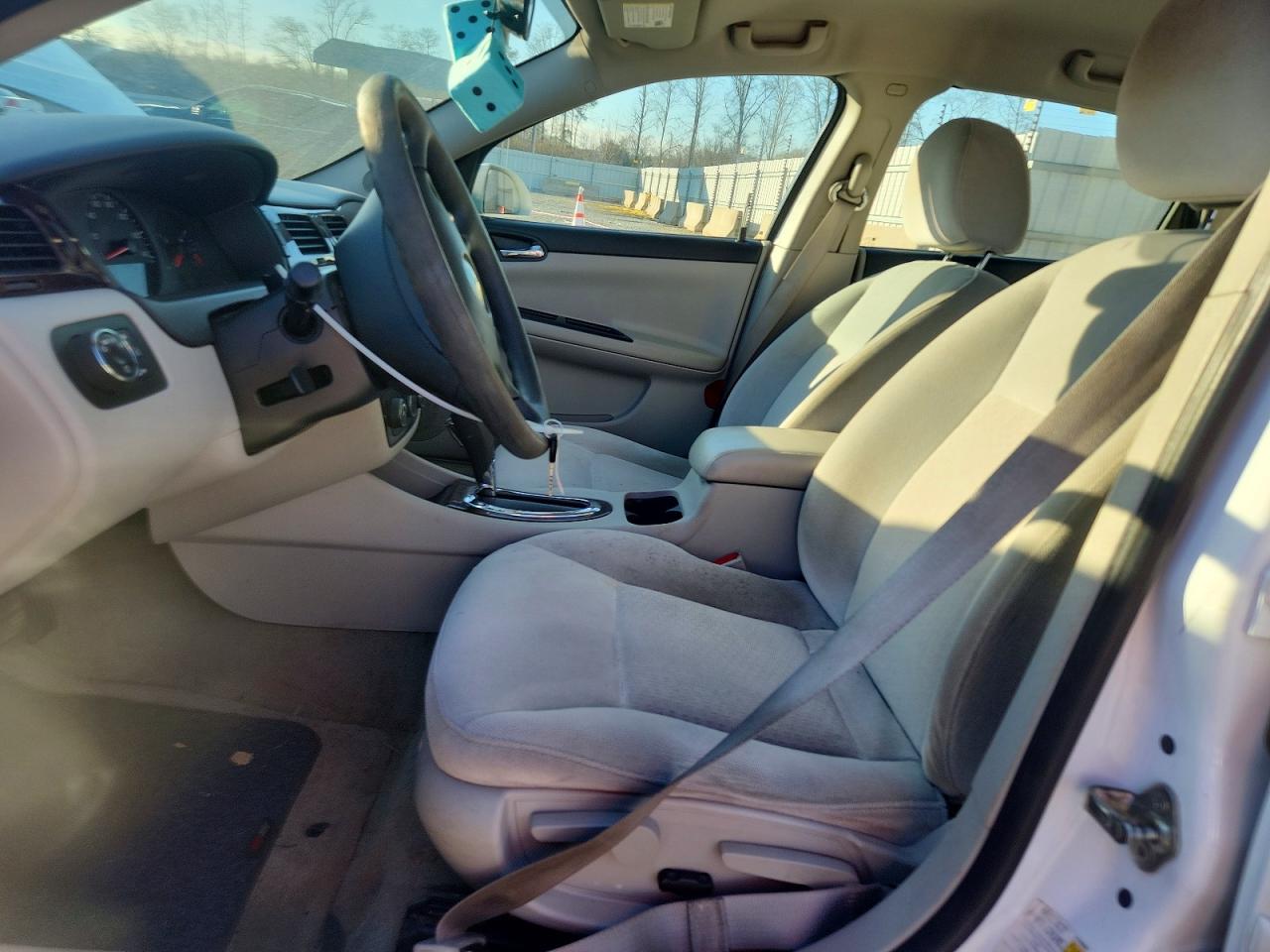 2012 CHEVROLET IMPALA LS photo 19