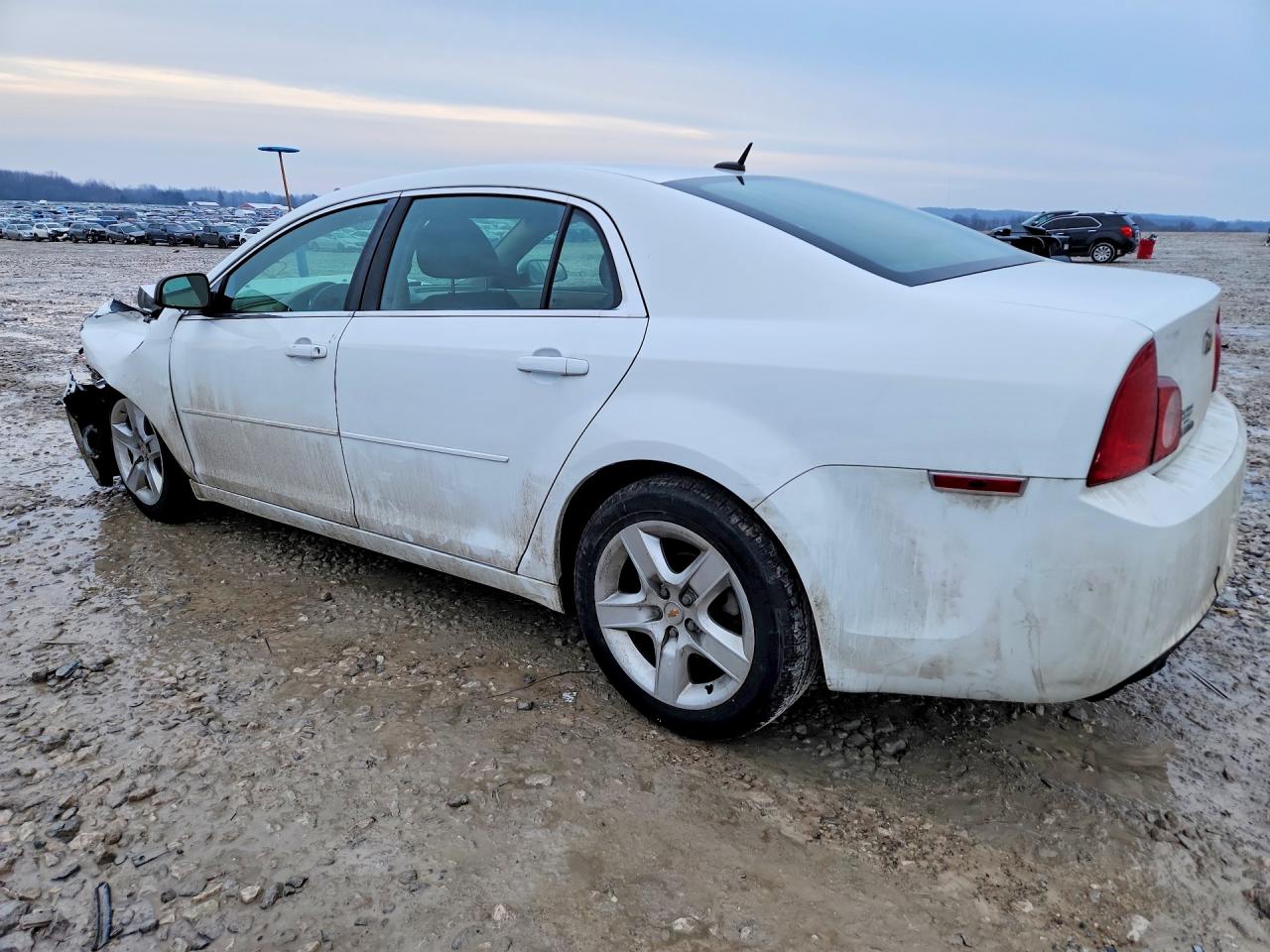 2011 CHEVROLET MALIBU LS photo 3