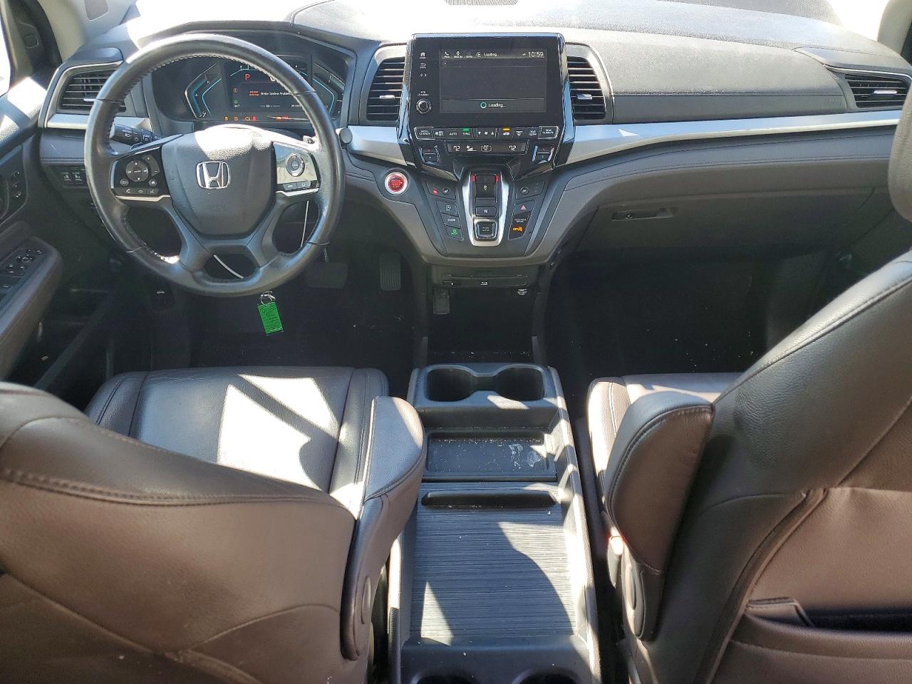 2019 HONDA ODYSSEY TOURING photo 8