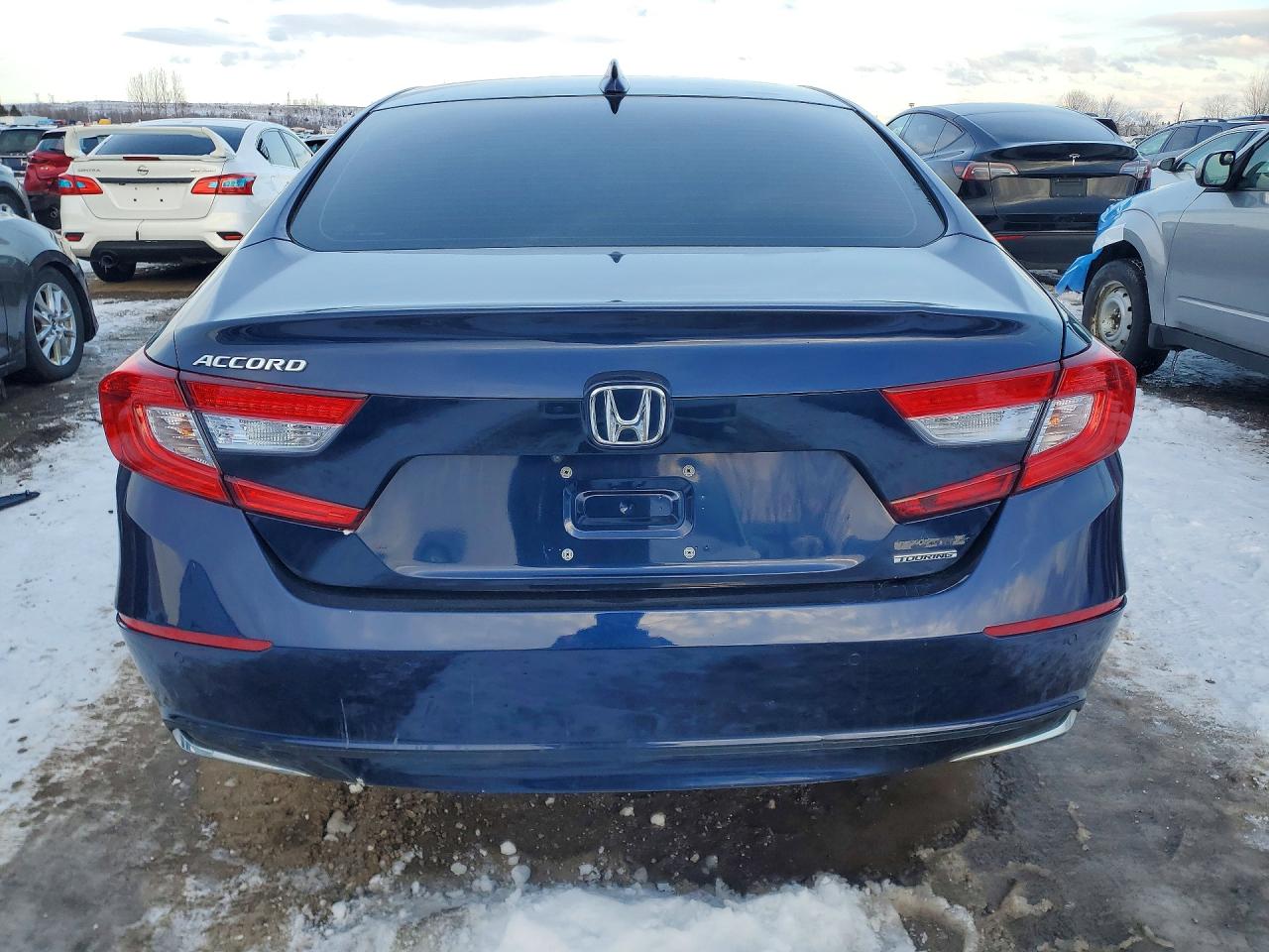 2020 HONDA ACCORD TOURING HYBRID photo 6