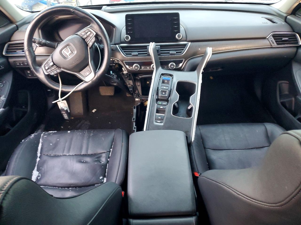2020 HONDA ACCORD TOURING HYBRID photo 8