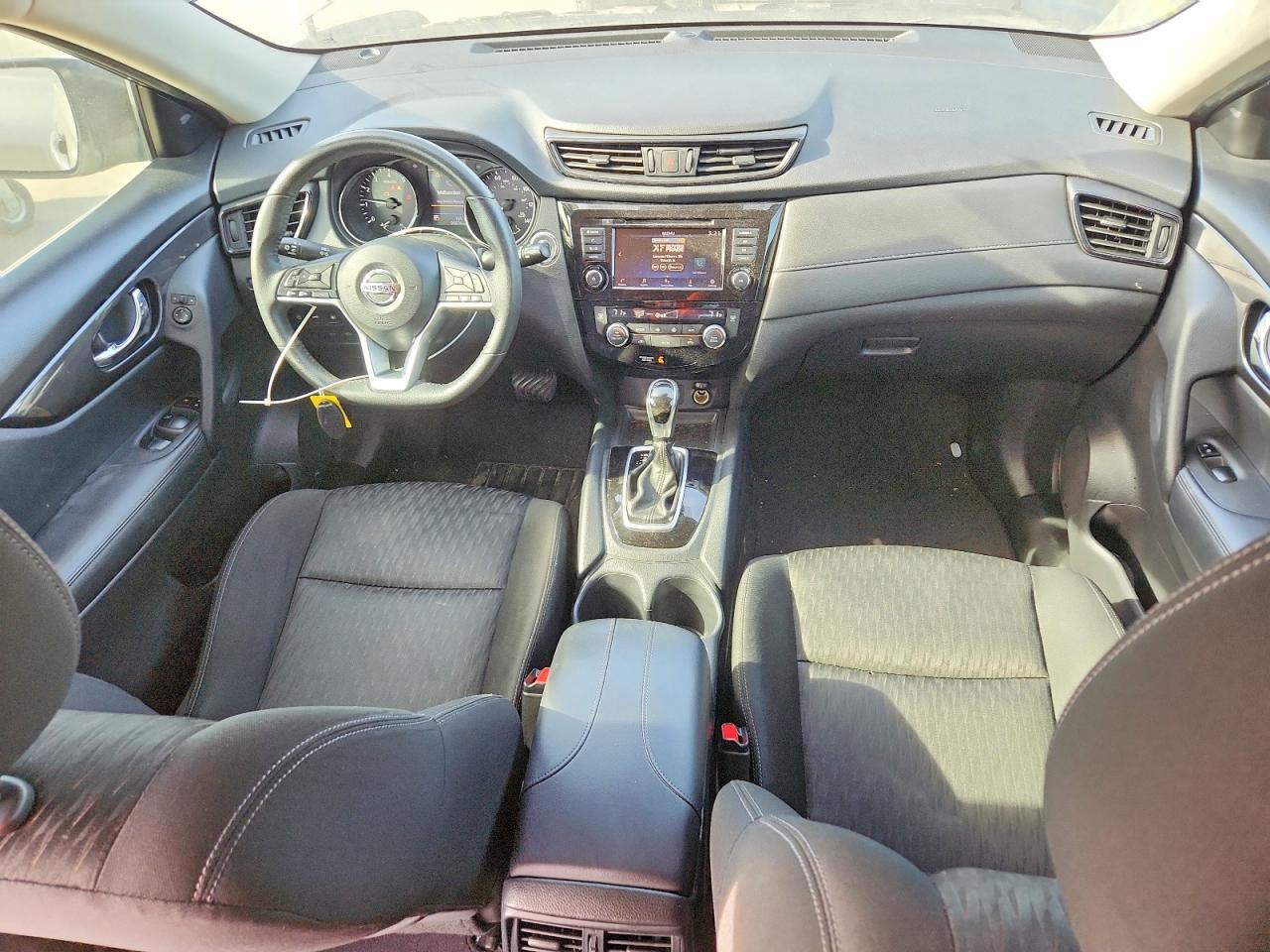 2019 NISSAN ROGUE S photo 22