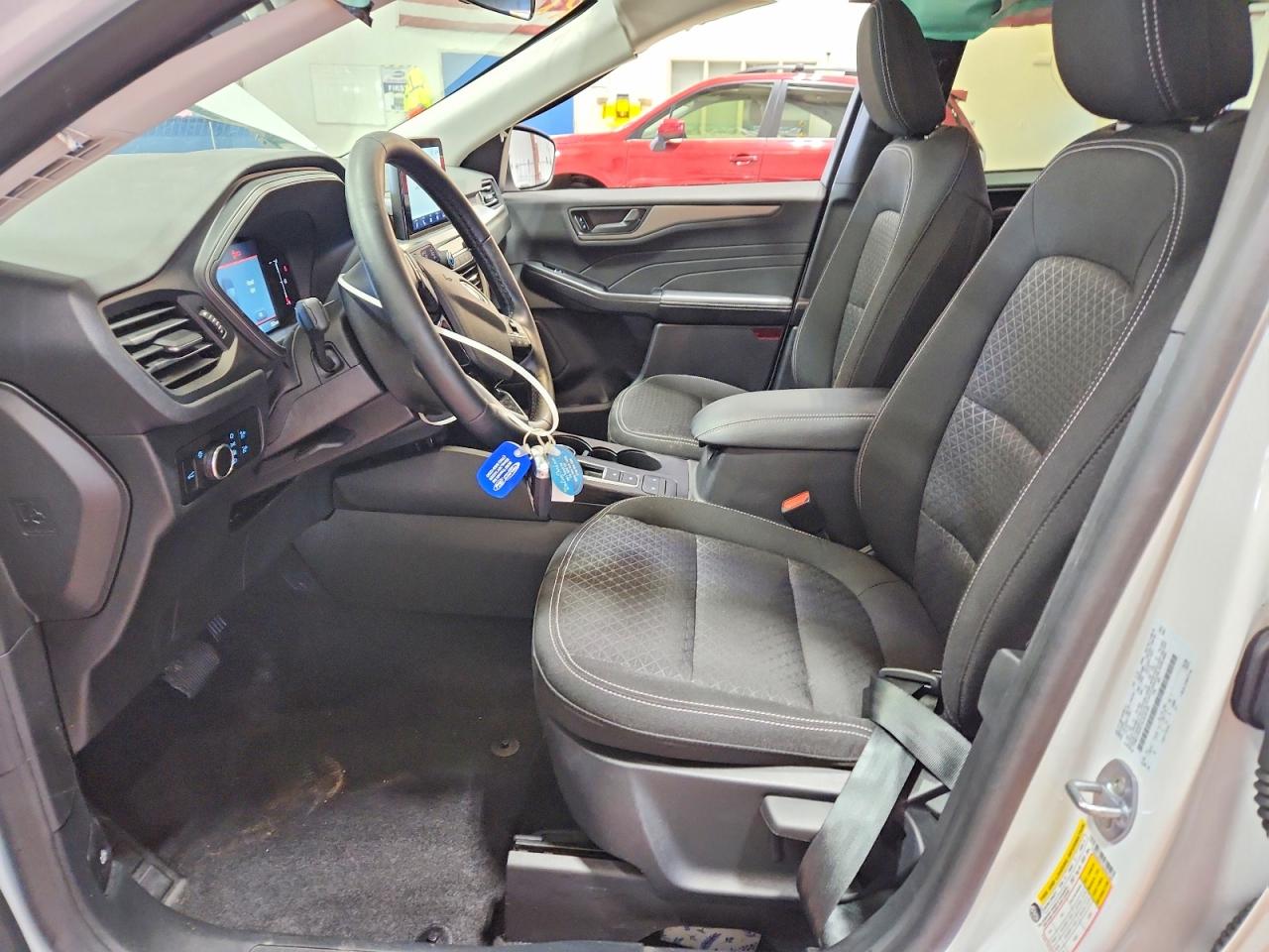 2025 FORD ESCAPE ACTIVE photo 19