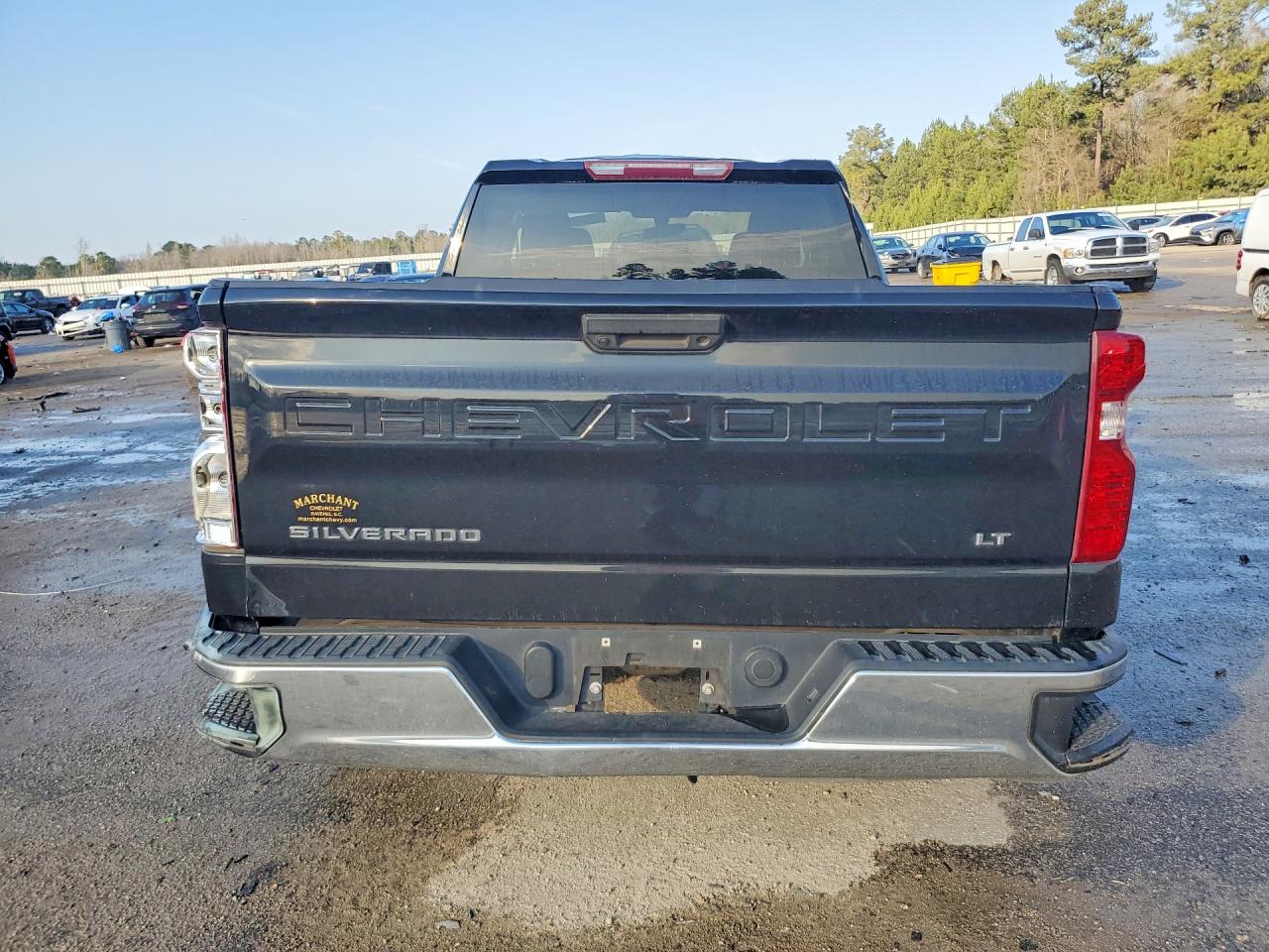 2020 CHEVROLET SILVERADO K1500 LT photo 6