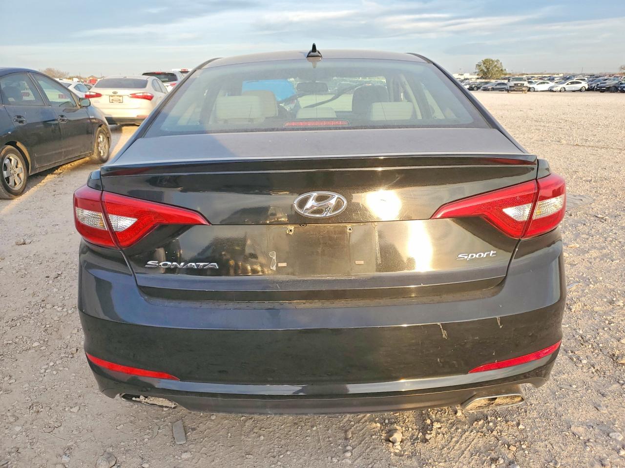 2016 HYUNDAI SONATA SPORT photo 11